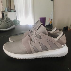 Adidas Tubular